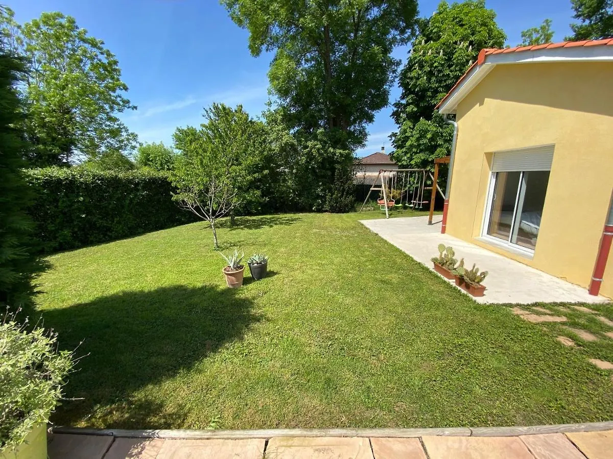 Bed and breakfast Chambres Dans Villa Avec Piscine Gleizé